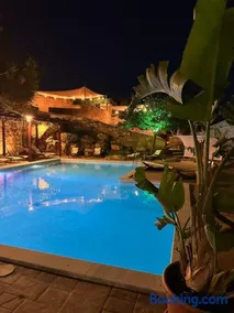 Stenakas Apartments - Image 1