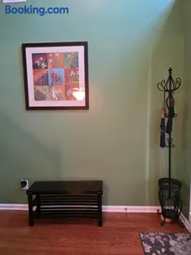 Private 4-Bedroom Home for Your Next Adventures - Image 3