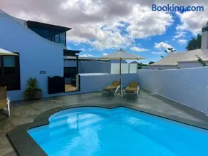 Nazaret Villa with heated pool - Image 3