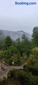 Samsara Hill View Resort - Image 2