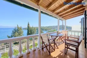 Dolphin villa 2 - Image 1