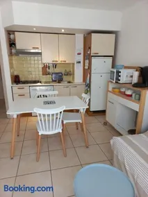 CANET Plage appartement vue latérale mer, 1 chambre , WIFI, climatisation, parking sécurisé couvert - Image 3