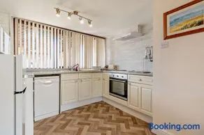 Tawny cottage - Image 5