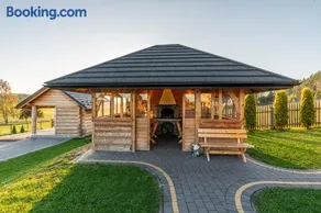 Osada Szaflary - jacuzzi na wyłączność dla każdego domku, ogólnodostępna sauna i plac zabaw w cenie - Image 3
