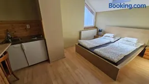 Rózsakert Apartmanház - Image 4