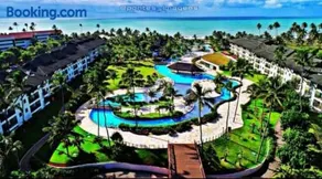 Beach Class Resort Muro Alto - Image 1