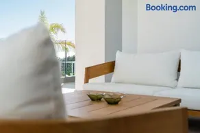 Spacious 2 bed & Solarium ALCAZABA LAGOON AL2017 - Image 1