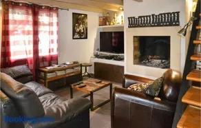 3 Bedroom Amazing Home In Villetelle - Image 3