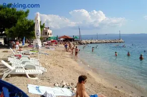 Apartments by the sea Sumpetar, Omis - 9435 - Image 5