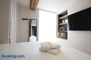 Maison Bello - Chic - Image 1