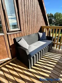 Hus med stor trädgård i lugn miljö nära havet - Image 5