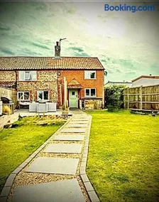 April Cottage - Image 1