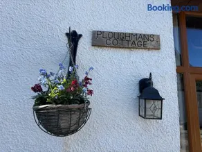 Ploughman's Cottage - Image 2