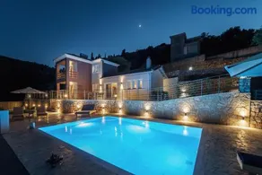 Koumaries Villas - Image 1
