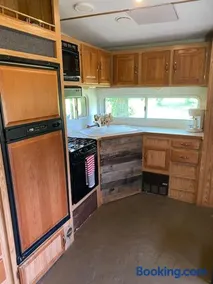 Cabin 2 - steps from the river! - Image 3