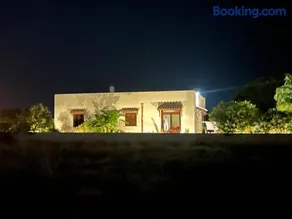 Villa Esclusiva in Riserva Naturale - Image 1