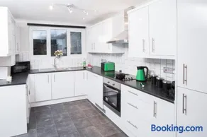Wherstead House - Image 5