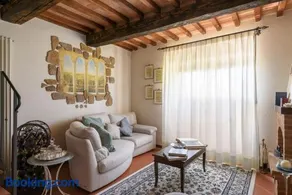 Tuscany Balcony: Crete Senesi - Image 1