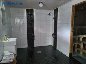 Sydåbacka Guest House, a Room with a Sauna - Image 4