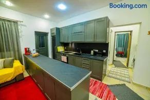 Giorgos’s Luxury Apartment. - Image 3