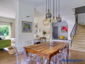 Villa MY le Mans - Image 1