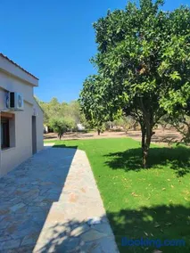 Skioni Garden Casa - Image 1