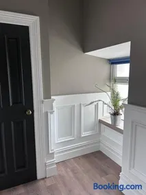 Creagh Road House - Image 1