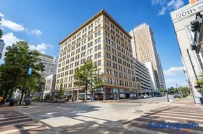 Optimum - Downtown Sanctuary! - Image 1