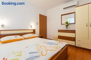 Apartments Slavica - Image 2
