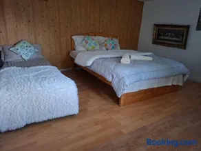 Casa de vacanță cu 4 camere Varlaam - Image 2