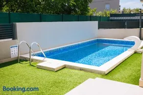 Villa Castelli, Family Holiday House with Private Pool - Image 5