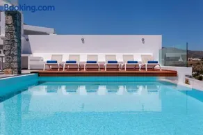 Luxury Sunrise White Villa - Image 4