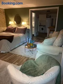 Holens B&B - Image 1