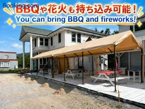 guesthouse WhiteHouse which free shuttle service available in winter 冬の無料送迎有 - Image 1