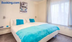 Weyher Aparthotel - Image 5