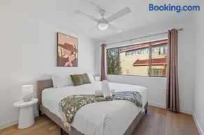 Llewellyn Court Apartments - Image 3