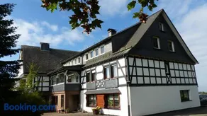 Aussichtsbauernhofpension Hof Gretchens - Image 3
