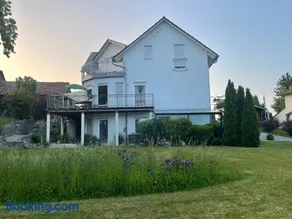 Große gemütliche Ferienwohnung Landshut, 24-7, WLAN, Parkplatz, Top ausgestattet - Image 1