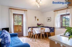 Ferienwohnung 'Stablerhof - Löwenzahn' mit Bergblick, Garten und WLAN - Image 1
