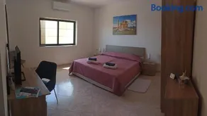 GuestElia Gozo - Image 3