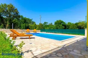 Holiday Home Mendula - Image 1
