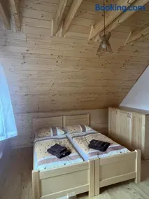 tradičná Čičmanská drevenica - Image 1