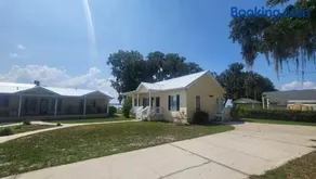 Sunset River House - Image 3