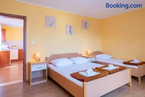 Apartments Ivana - Image 1