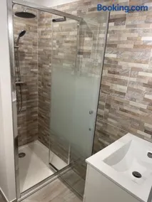 Appartement pieds dans l’eau Vue Mer Bormes Les Mimosas - Image 2