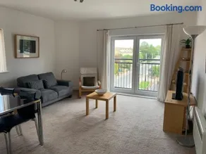 2 Bed Charming Corner Position Apartment - Image 1