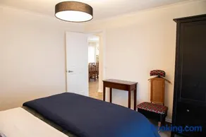 Tranquil, modern self-contained cottage - Image 3