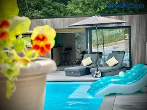 Pool House 85 - Image 3