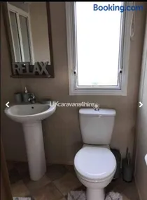 Caravan Primrose Valley WW - Image 4