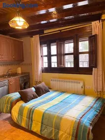 La herradura, acogedora casa en Montemayor del Río - Image 2